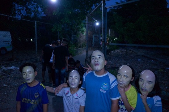 Tôi và những người hàng xóm (My Neighbours)
